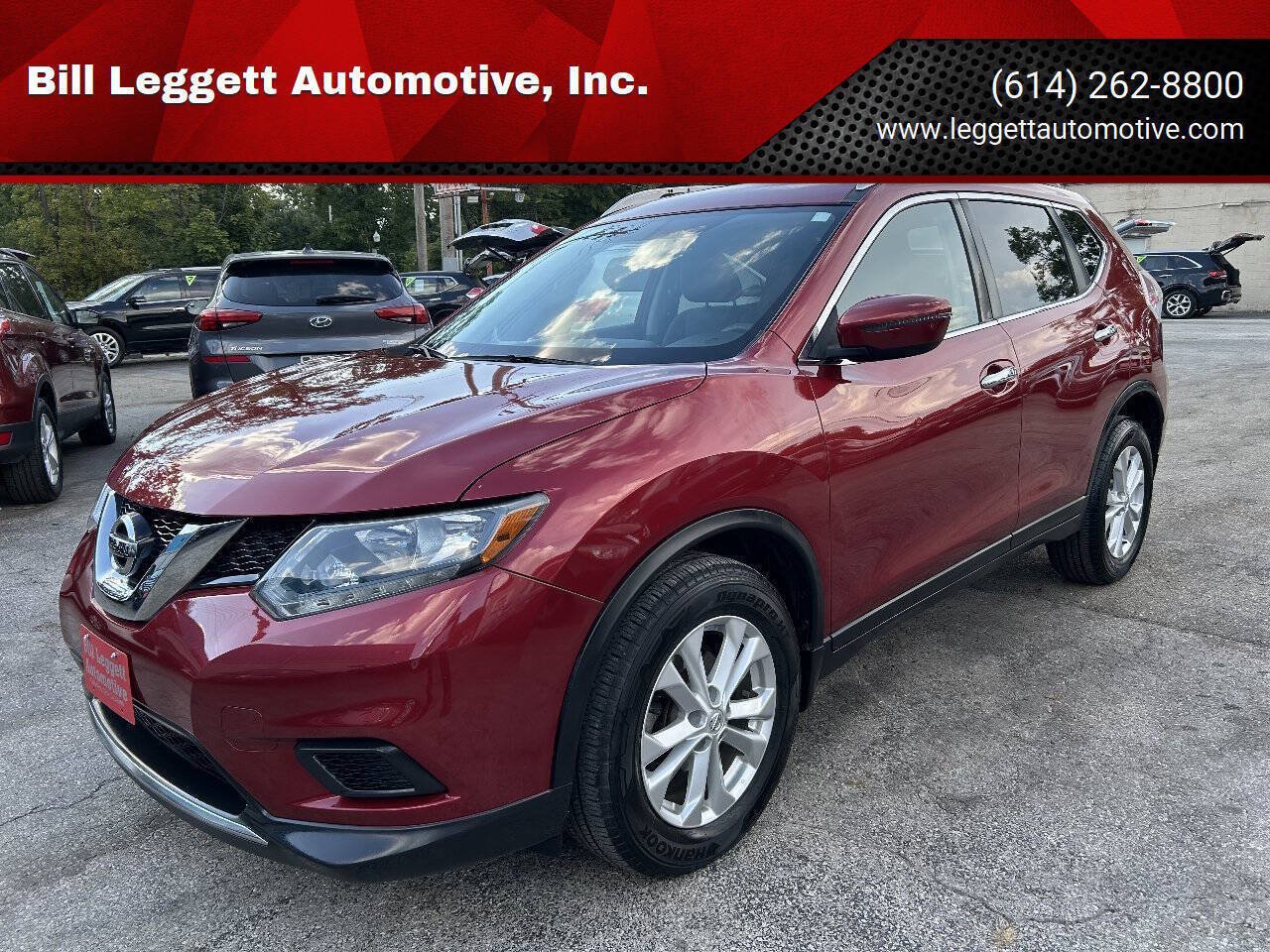 Used 2016 Nissan Rogue SV FWD image 1