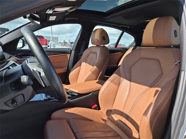 Used 2019 BMW 540i xDrive w/ Convenience Package image 17