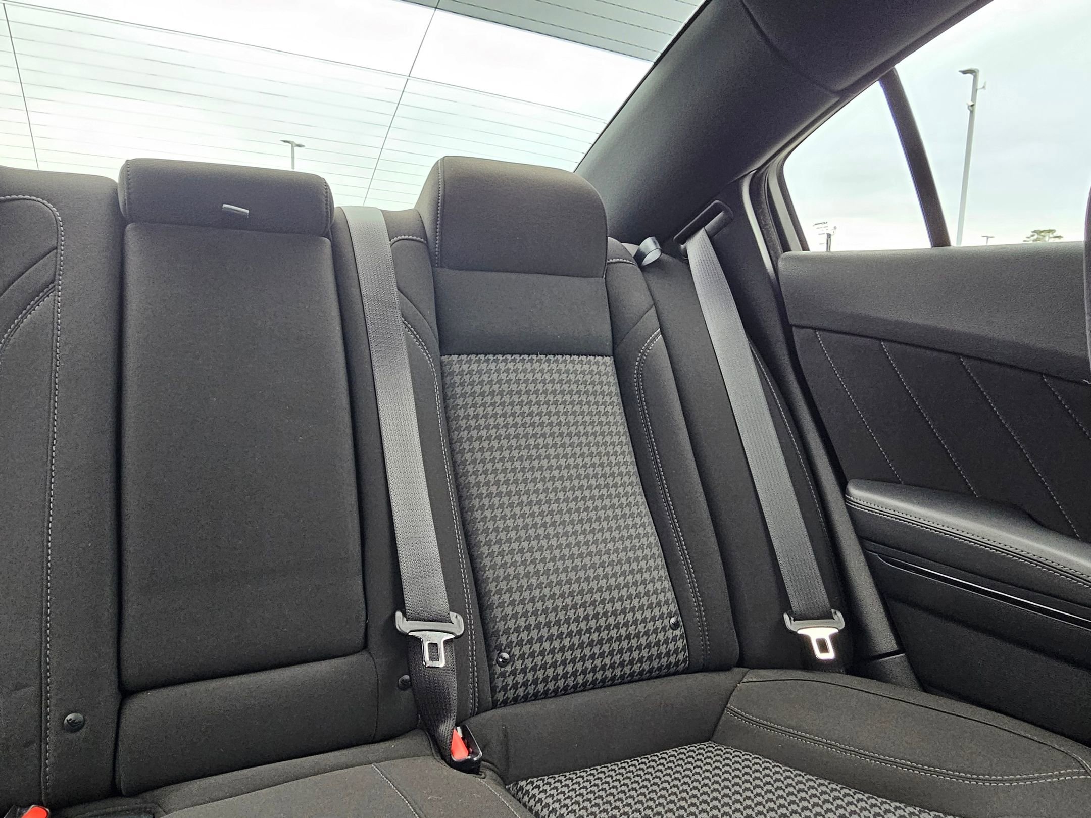 Used 2022 Dodge Charger SXT w/ Blacktop Package image 27