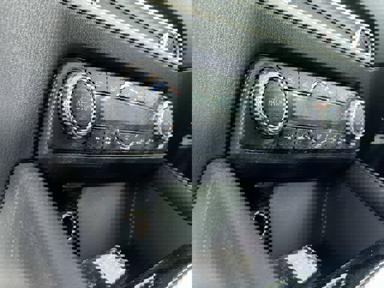 Used 2018 MAZDA CX-5 Touring w/ Preferred Equipment Package image 23