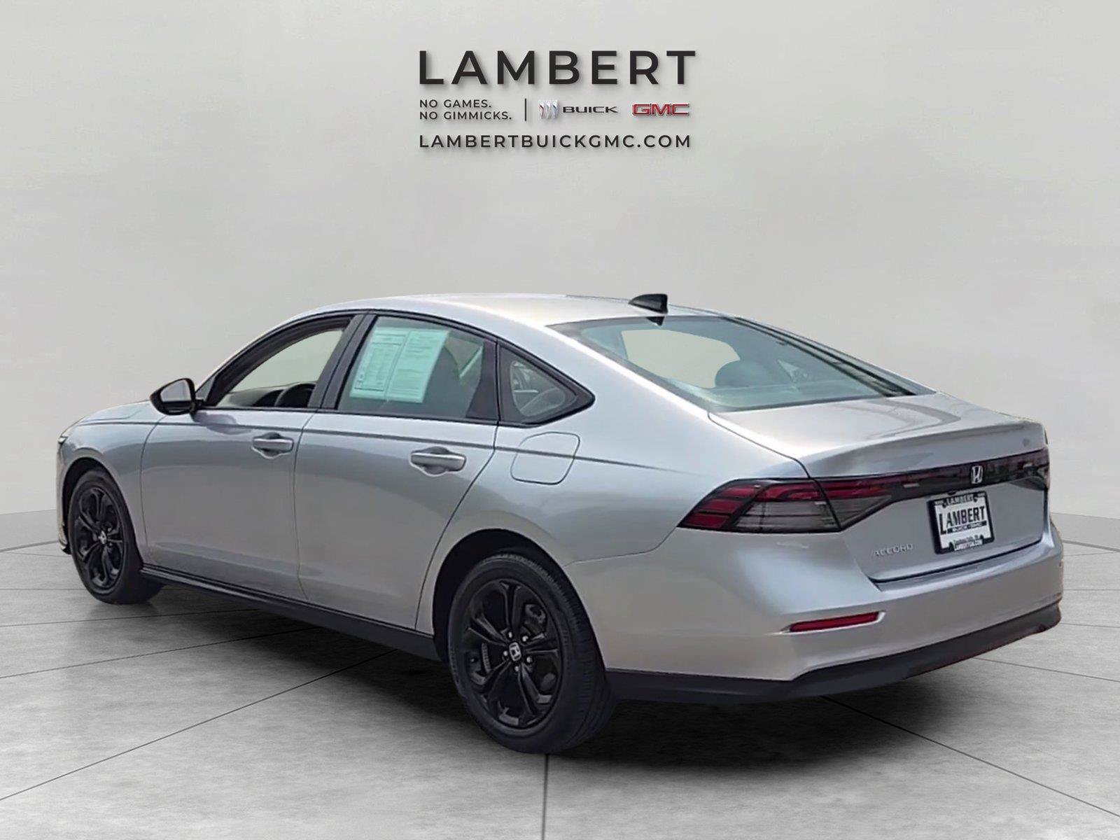 Used 2025 Honda Accord SE image 3