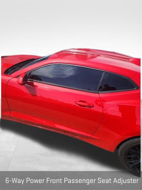 Used 2019 Chevrolet Camaro SS RWD image 10