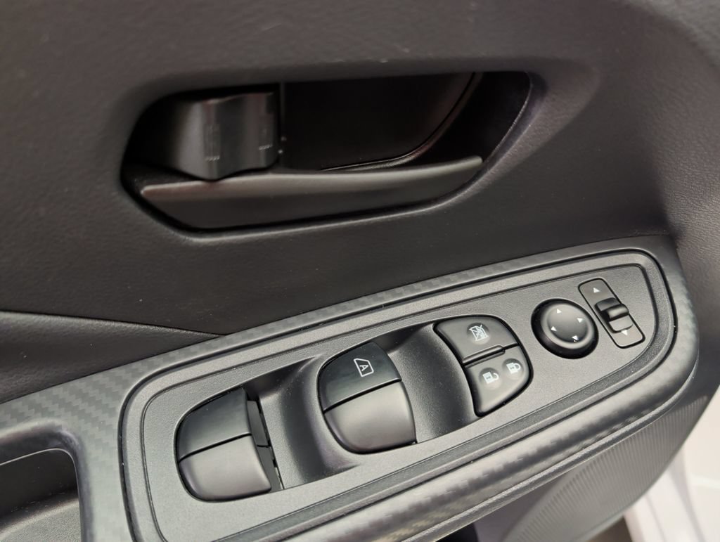 Used 2025 Nissan Versa S w/ Trunk Package FWD image 12
