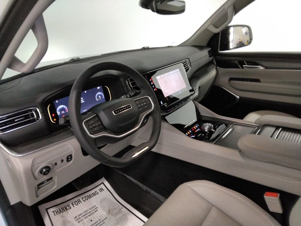 Used 2023 Jeep Wagoneer Series II w/ Premium Group I image 37