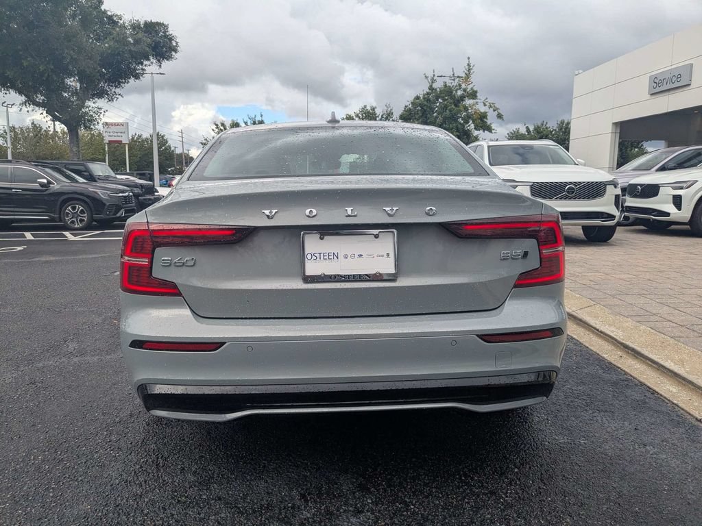 Certified 2024 Volvo S60 B5 Core AWD/4WD image 5