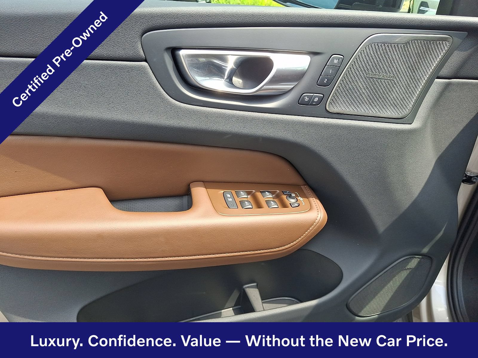 Certified 2024 Volvo XC60 B5 Plus w/ Protection Package Premier AWD/4WD image 13