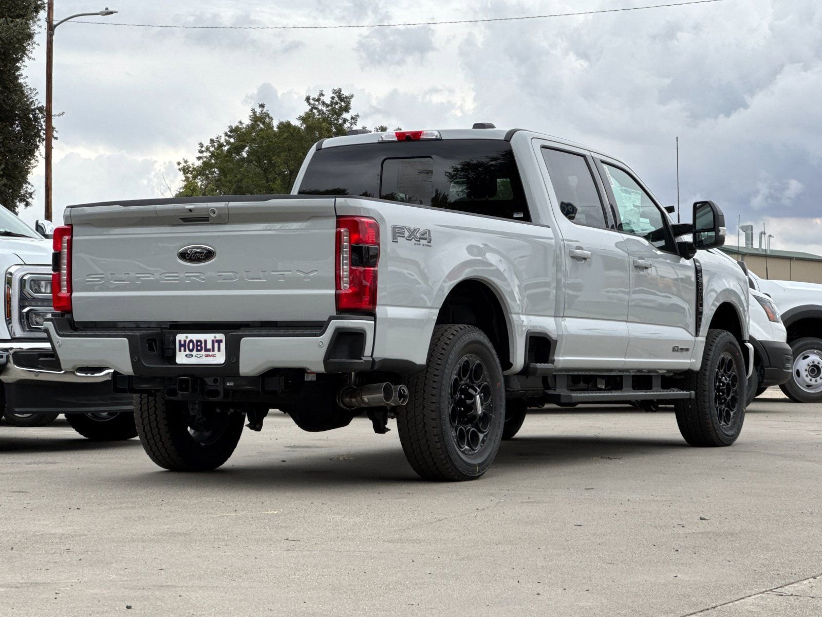 New 2026 Ford F250 4x4 Crew Cab Super Duty image 3