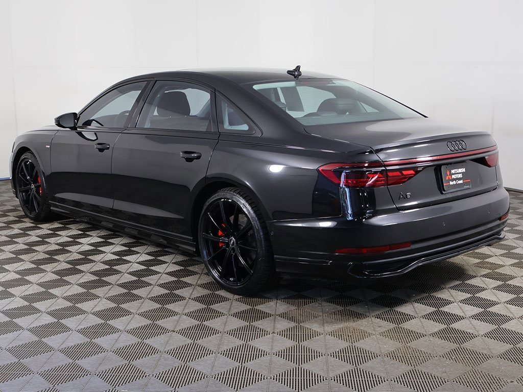 Used 2022 Audi A8 L 3.0T w/ Executive Package image 12