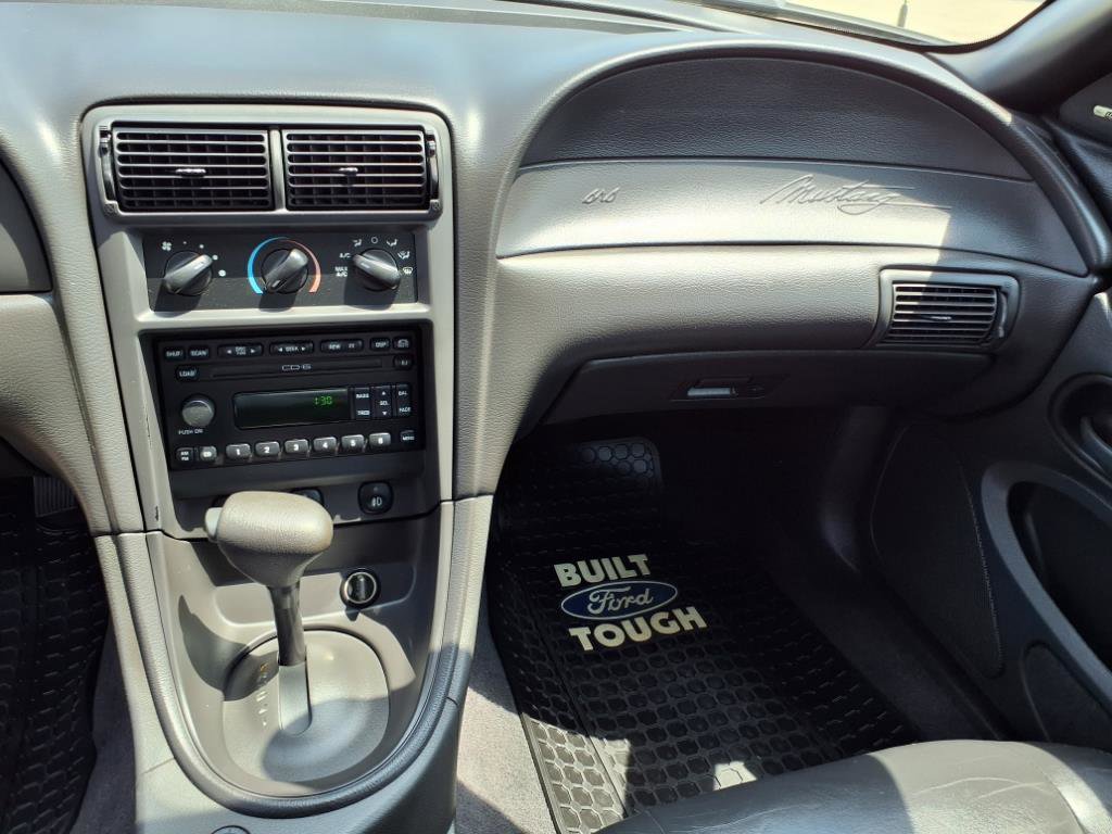 Used 2001 Ford Mustang GT image 7