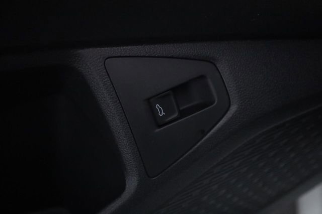 New 2026 Volkswagen Jetta SE image 10