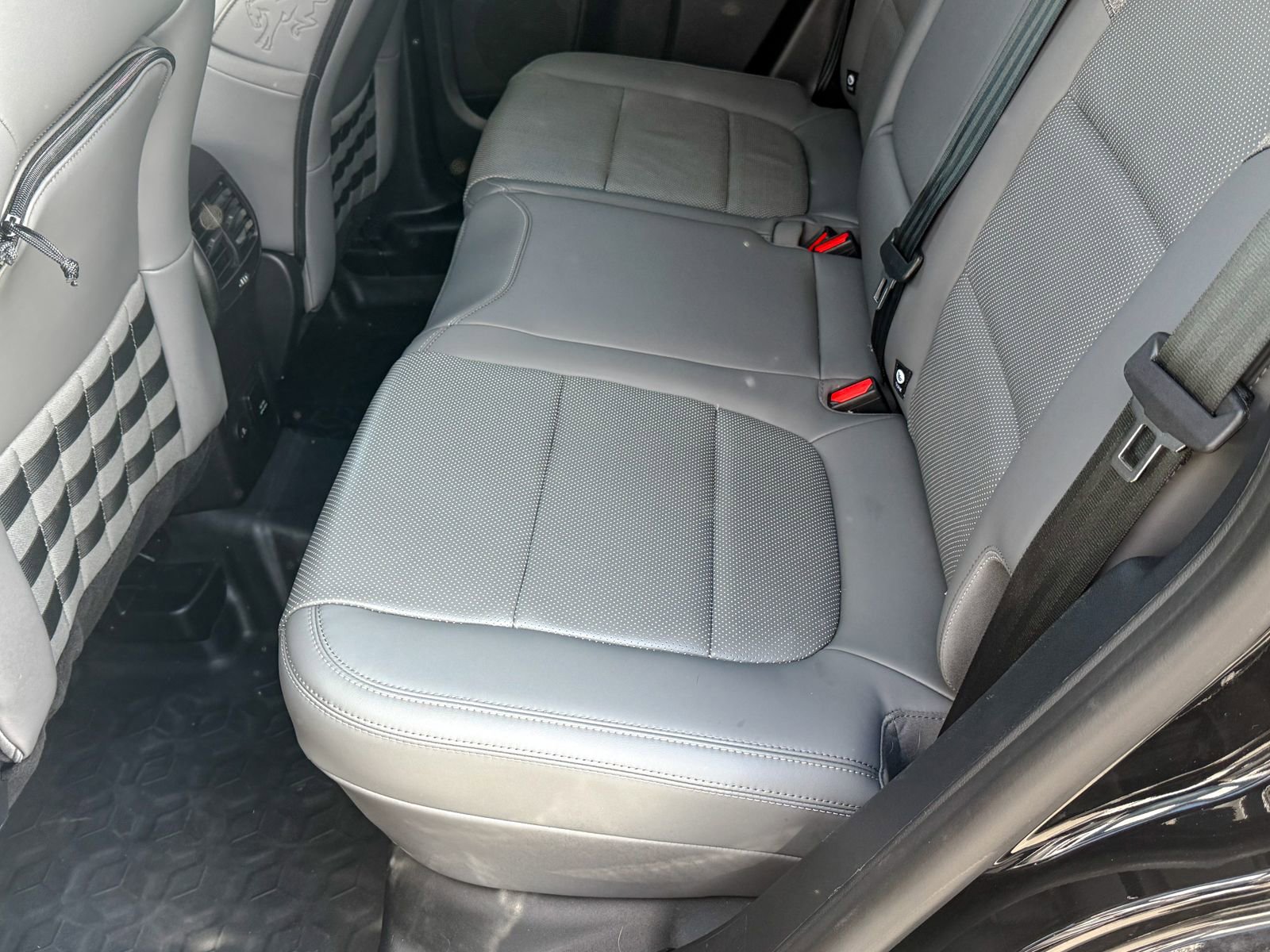 Used 2025 Ford Bronco Sport Badlands image 22