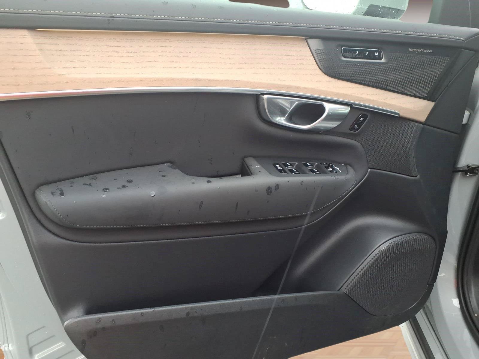 Certified 2026 Volvo XC90 B6 Plus w/ Protection Package Premier AWD/4WD image 25
