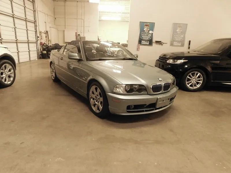 Used 2002 BMW 325Ci Convertible image 31