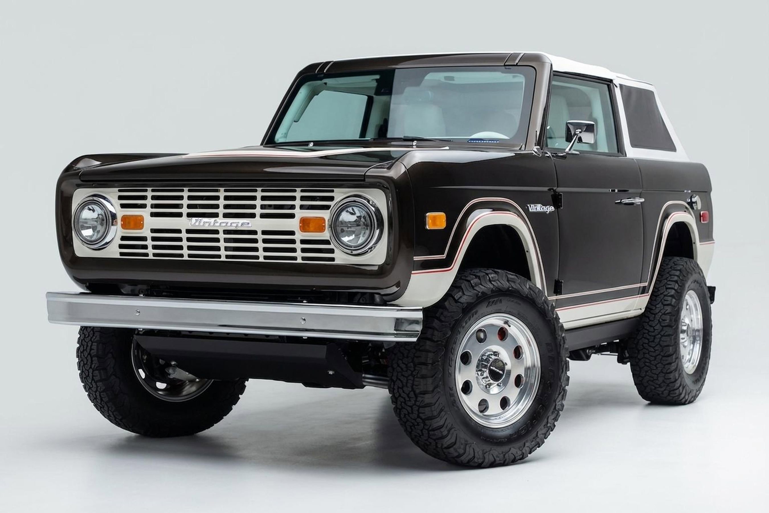 Used 2024 Ford Bronco Black Diamond image 20