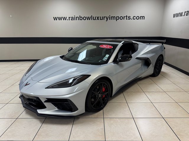 Used 2021 Chevrolet Corvette Stingray Preferred Cpe w/ Z51 Performance Package image 3
