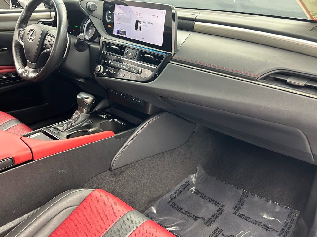 Used 2023 Lexus ES 300h F Sport image 26