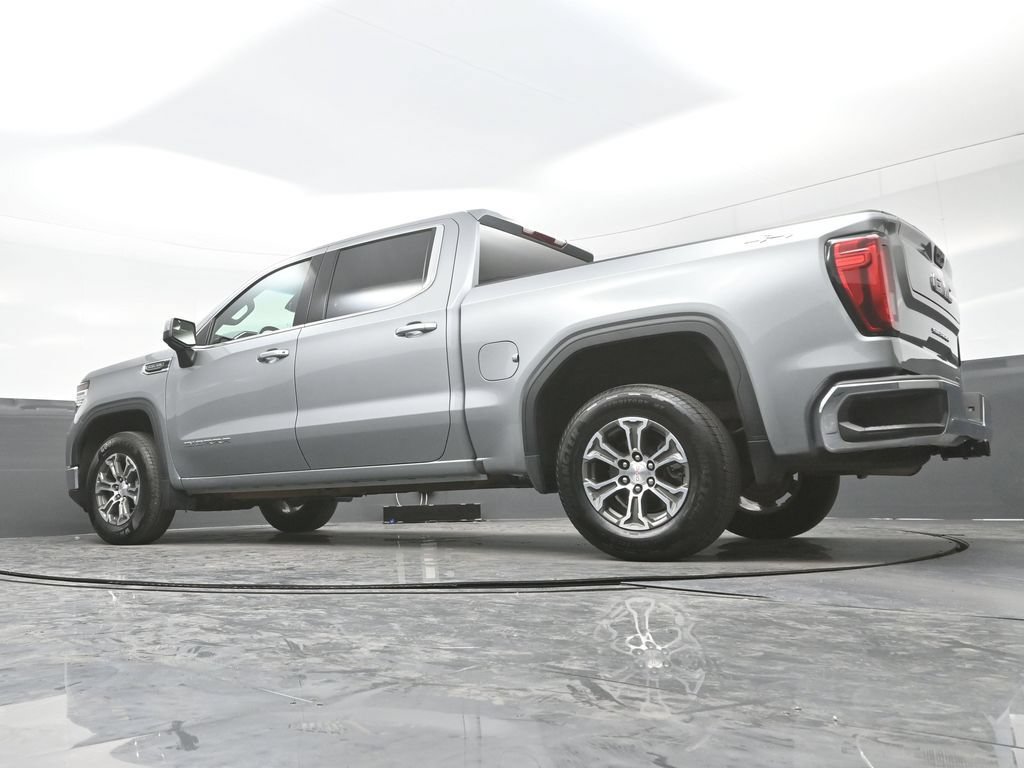 Used 2025 GMC Sierra 1500 SLT AWD/4WD image 34
