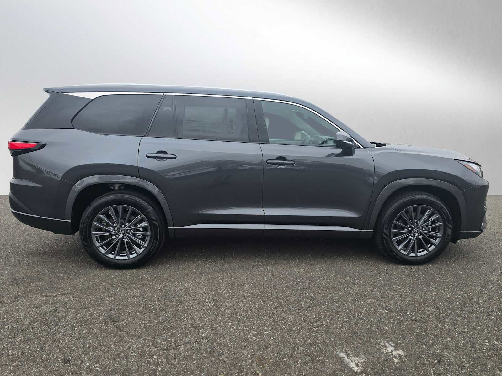 New 2026 Lexus TX 350 FWD image 2