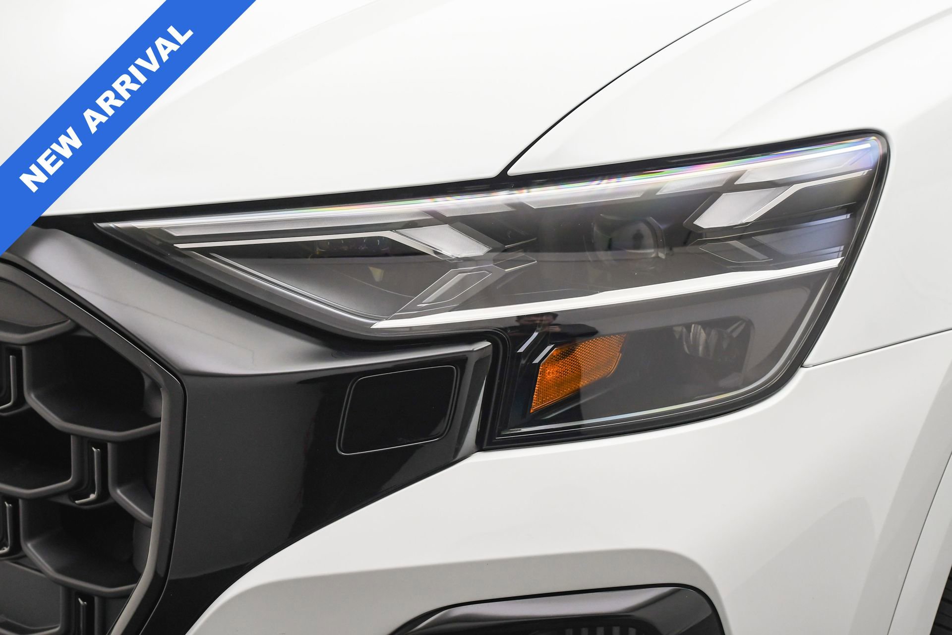 Used 2024 Audi SQ8 Premium Plus w/ Executive Package image 29