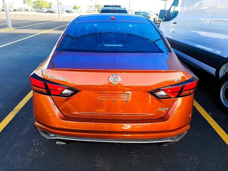 Used 2019 Nissan Altima 2.5 SR AWD/4WD image 3