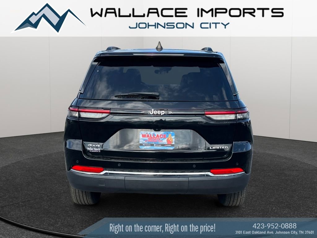 Used 2024 Jeep Grand Cherokee Limited AWD/4WD image 4
