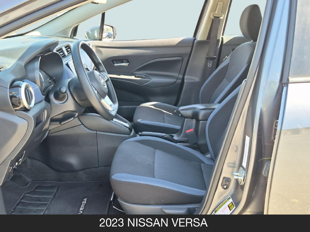 Used 2023 Nissan Versa SV w/ Electronics Package FWD image 14