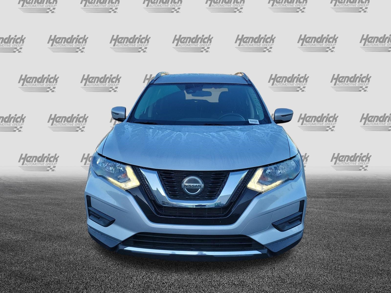 Used 2020 Nissan Rogue S w/ Special Edition Package FWD image 9
