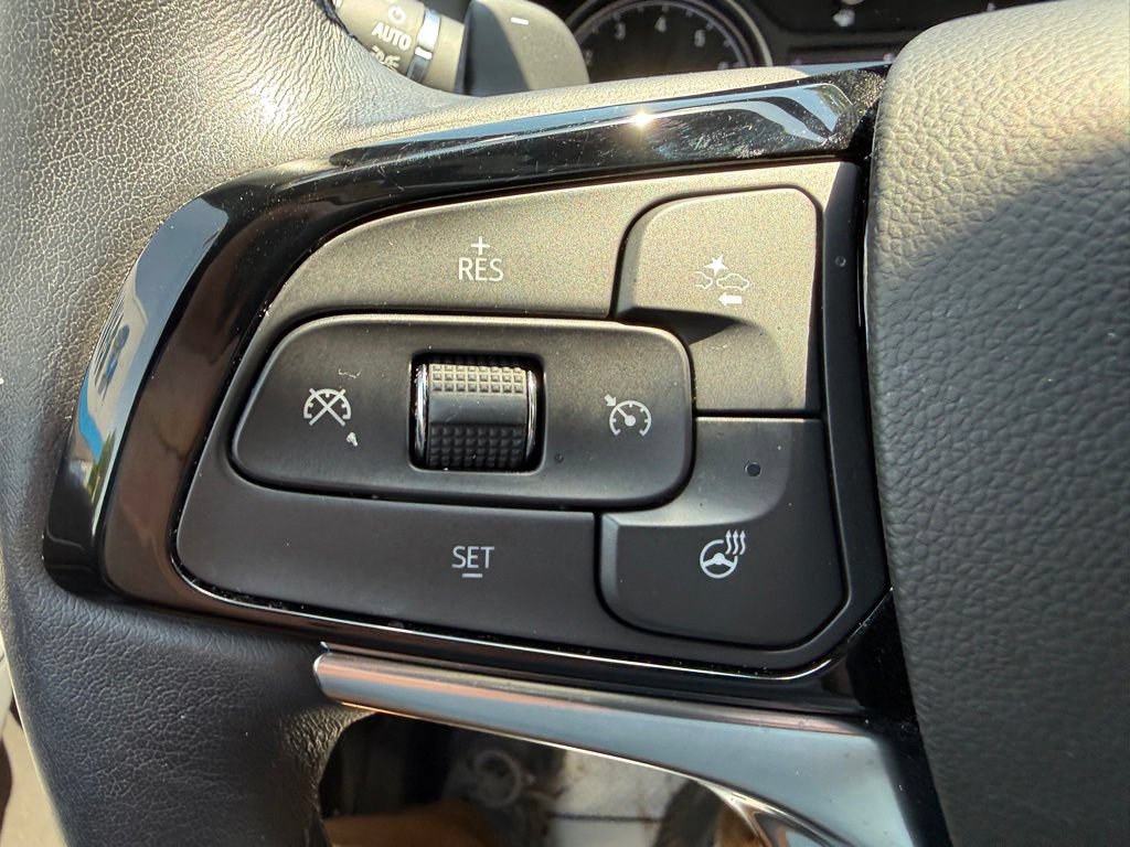 Used 2023 Buick Enclave Essence w/ Experience Buick Package AWD/4WD image 50