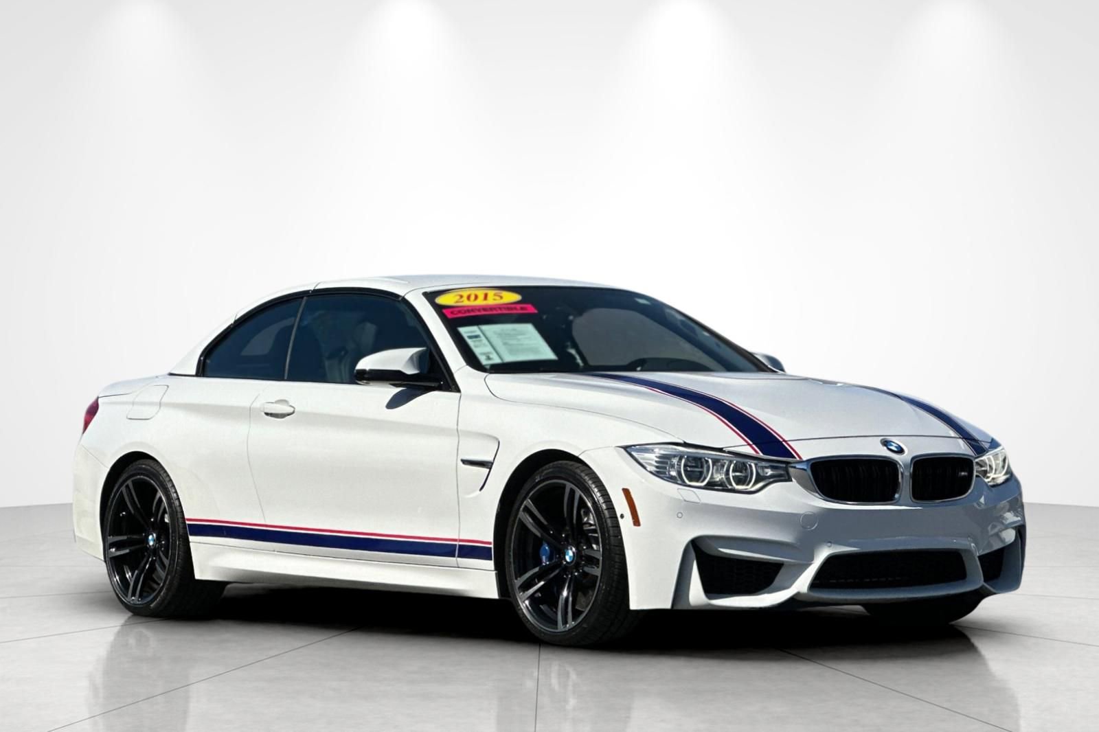 Used 2015 BMW M4 Convertible image 9