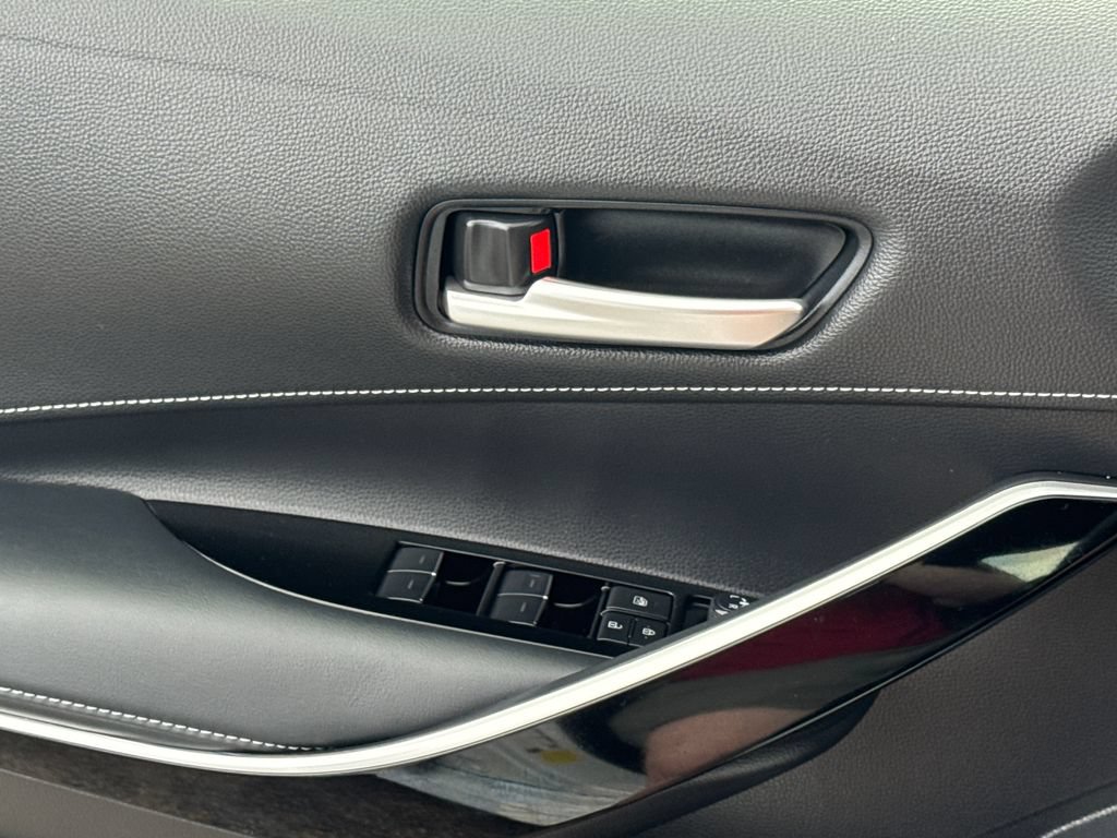Used 2023 Toyota Corolla XSE FWD image 34