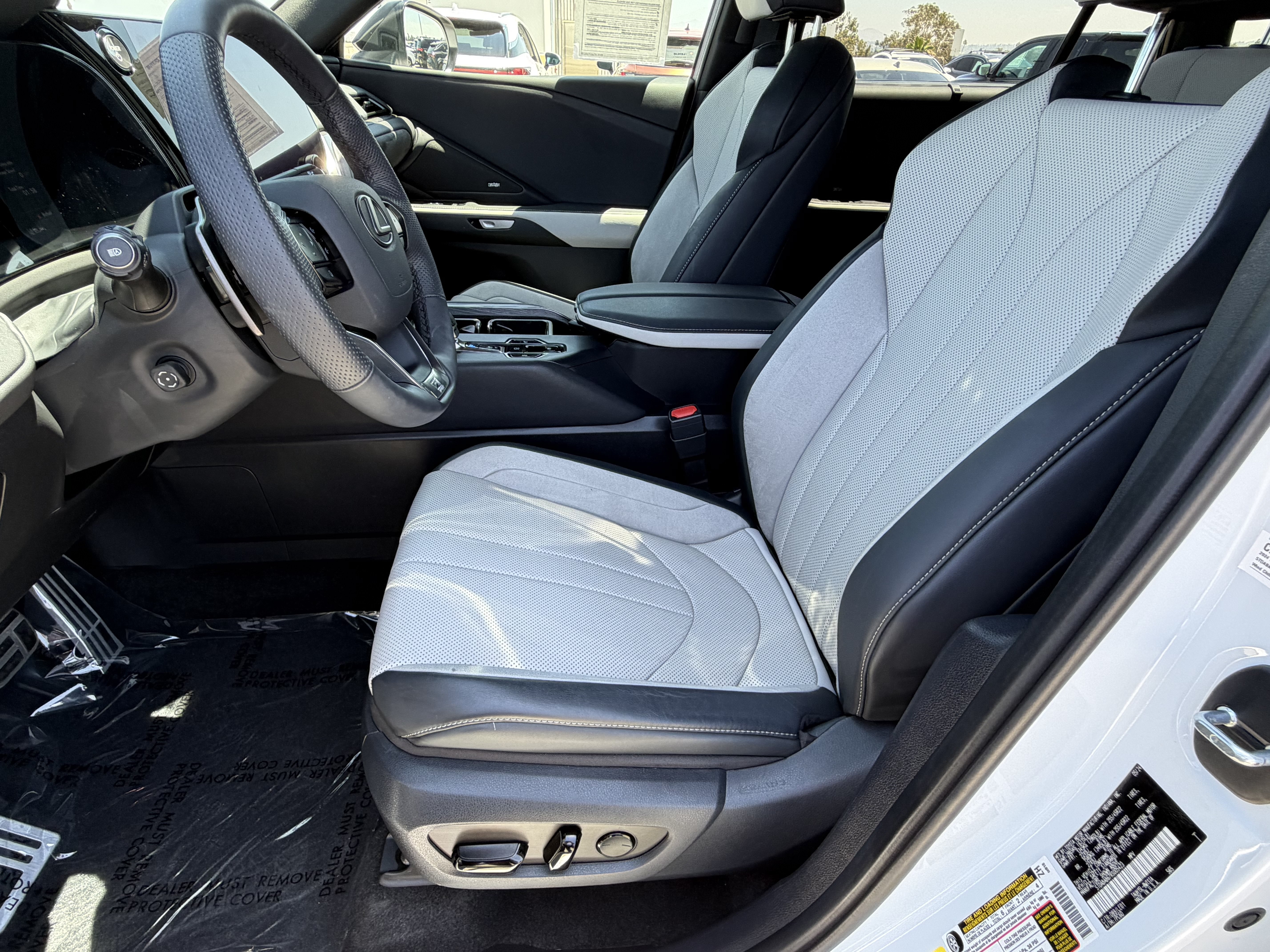 Certified 2024 Lexus TX 500h AWD image 20