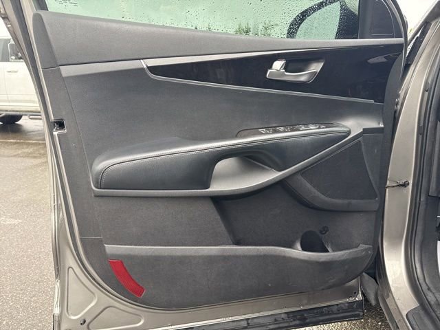 Used 2018 Kia Sorento L FWD image 17