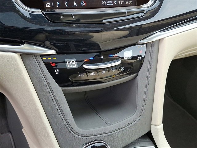 Certified 2024 Cadillac XT6 Premium Luxury image 14