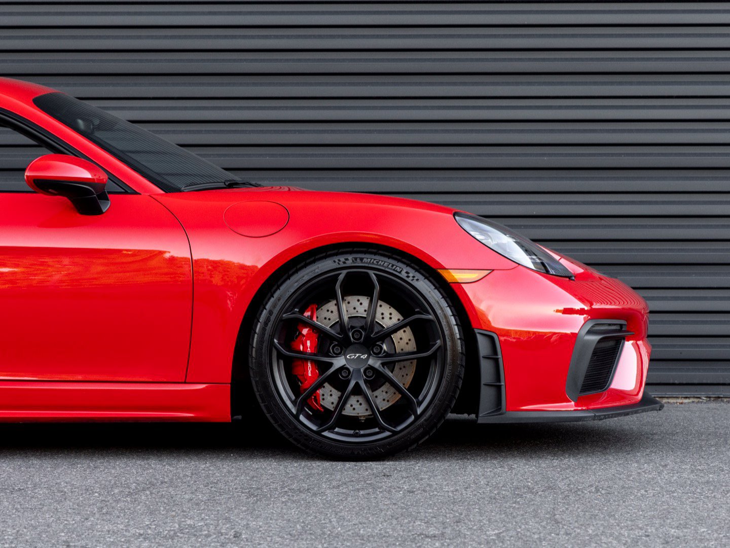 Certified 2020 Porsche 718 Cayman GT4 RWD image 9