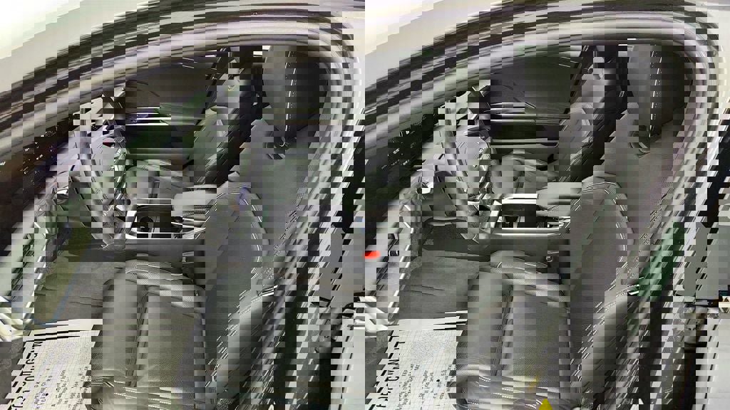 Used 2023 Lucid Air Touring image 17