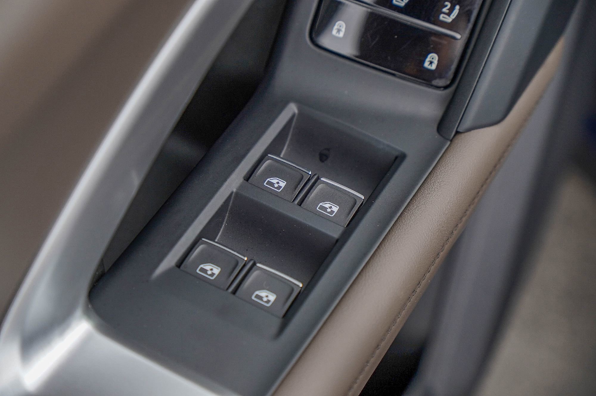 Certified 2025 Audi Q5 Premium w/ Convenience Package image 20