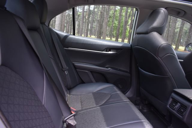 Used 2020 Toyota Camry XSE image 24