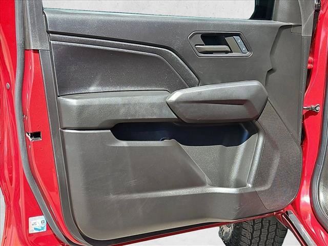 Certified 2024 Chevrolet Colorado Trail Boss w/ Technology Package AWD/4WD image 11