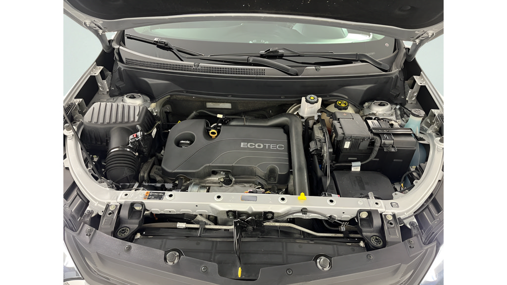 Used 2018 Chevrolet Equinox LT AWD/4WD image 19