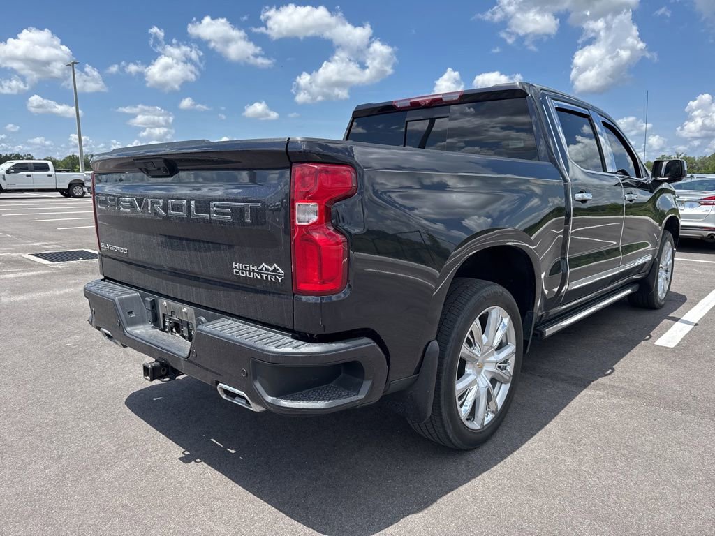 Used 2023 Chevrolet Silverado 1500 High Country w/ Technology Package AWD/4WD image 5