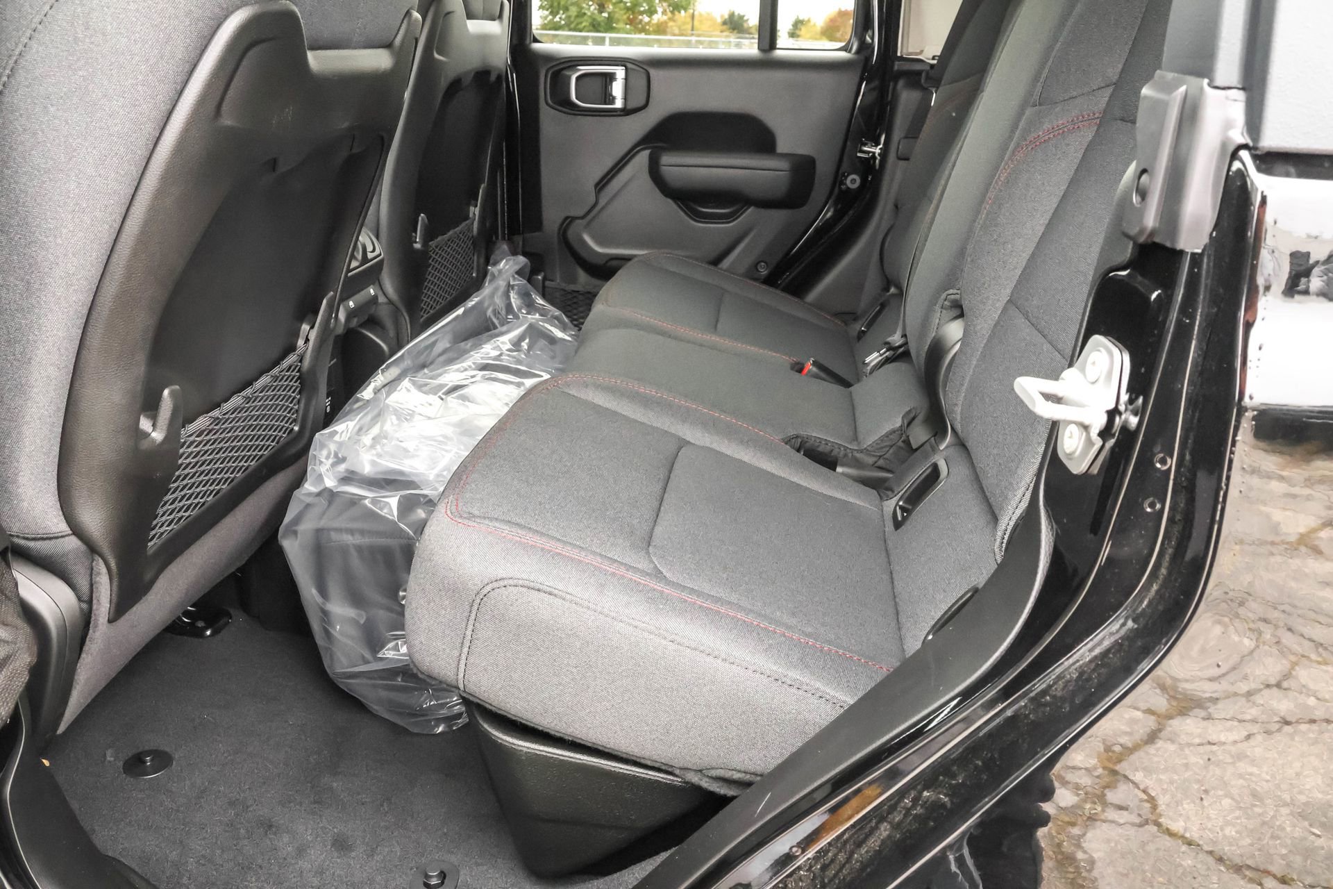 New 2025 Jeep Gladiator Rubicon w/ Convenience Group image 8