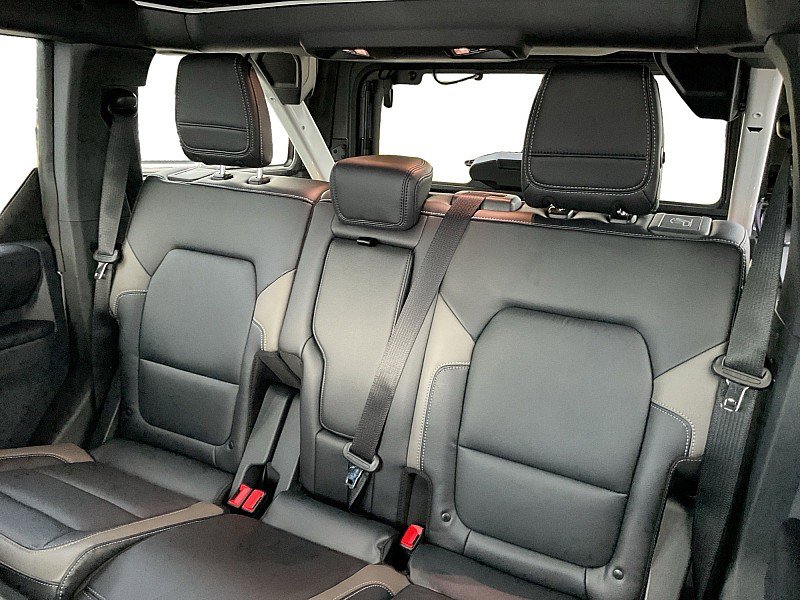 New 2025 Ford Bronco Outer Banks image 12