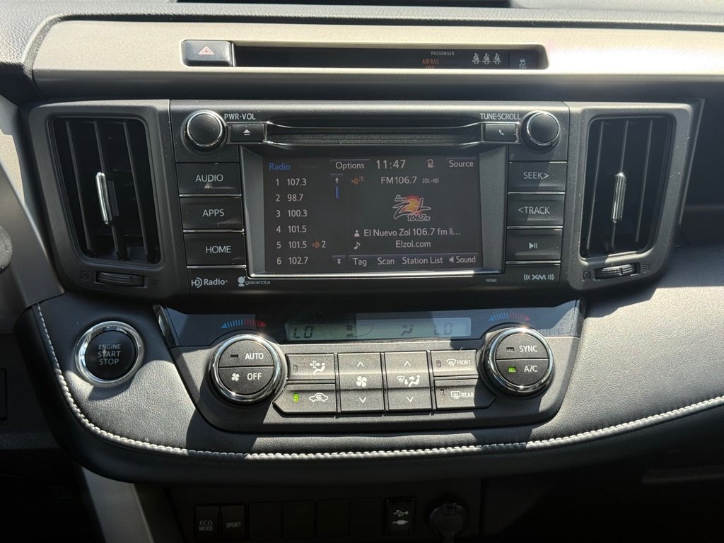 Used 2018 Toyota RAV4 XLE image 18