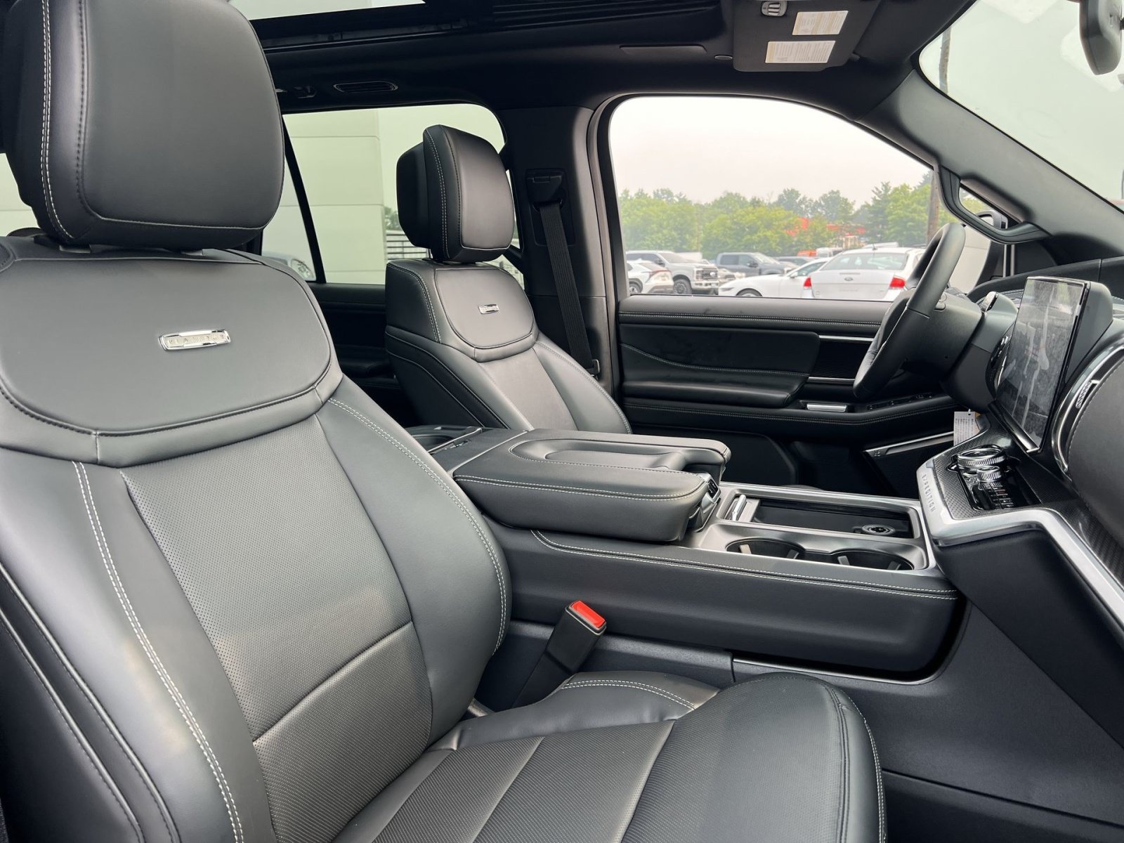 New 2027 Ford Expedition Max Platinum w/ Stealth Appearance Package AWD/4WD image 28