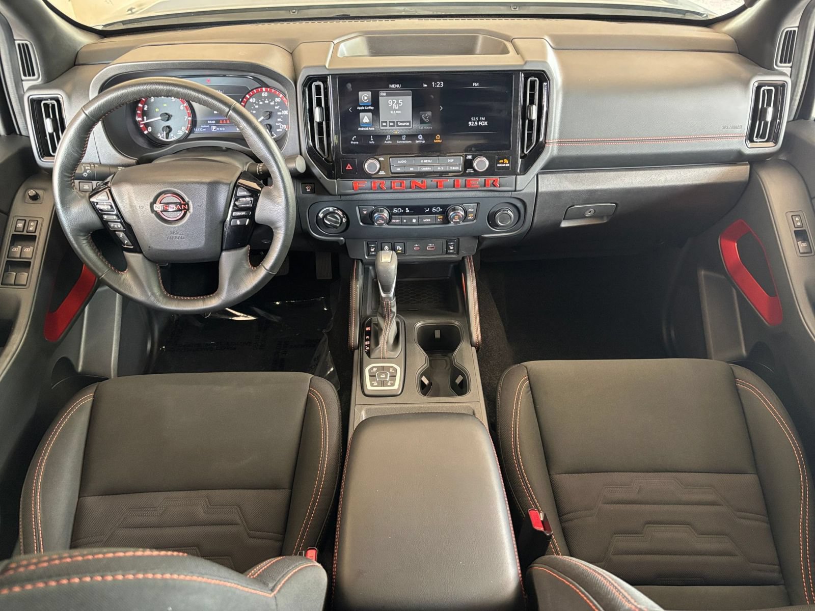 Used 2026 Nissan Frontier PRO-4X AWD/4WD image 31
