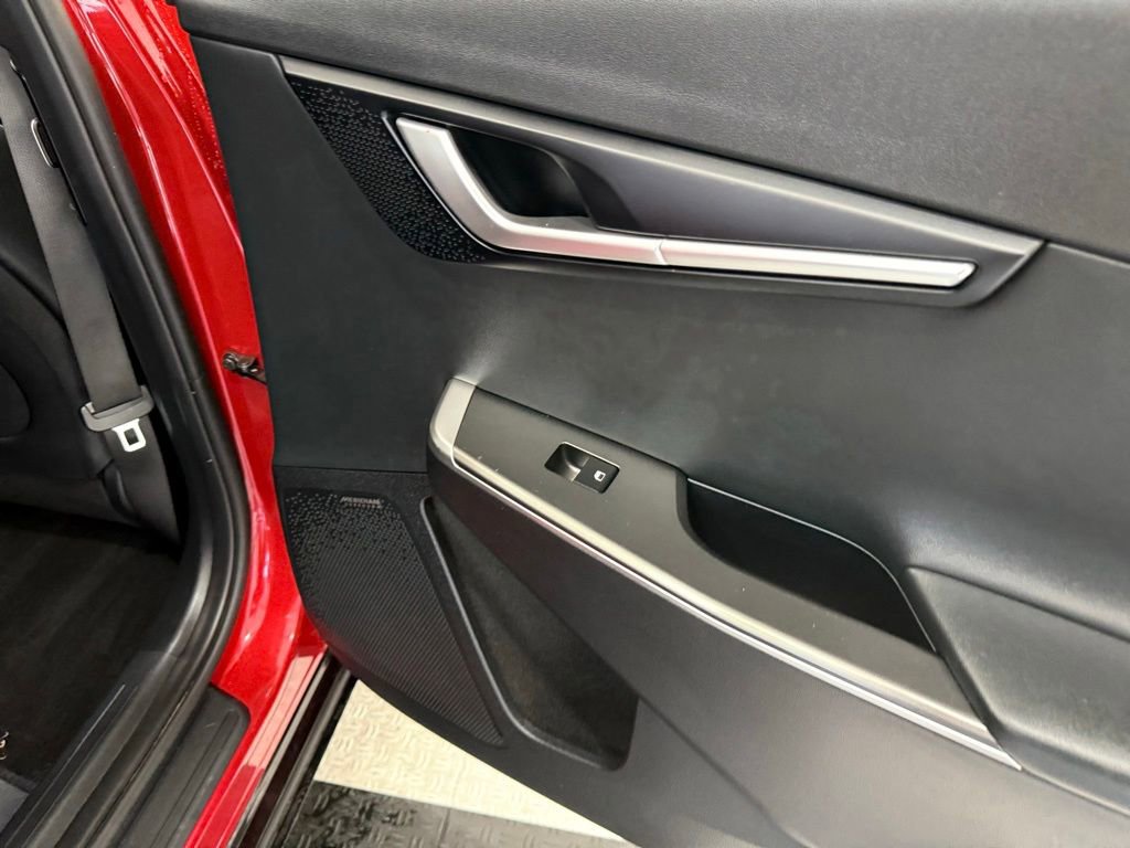 Used 2022 Kia EV6 Wind w/ Wind Technology Package AWD/4WD image 31