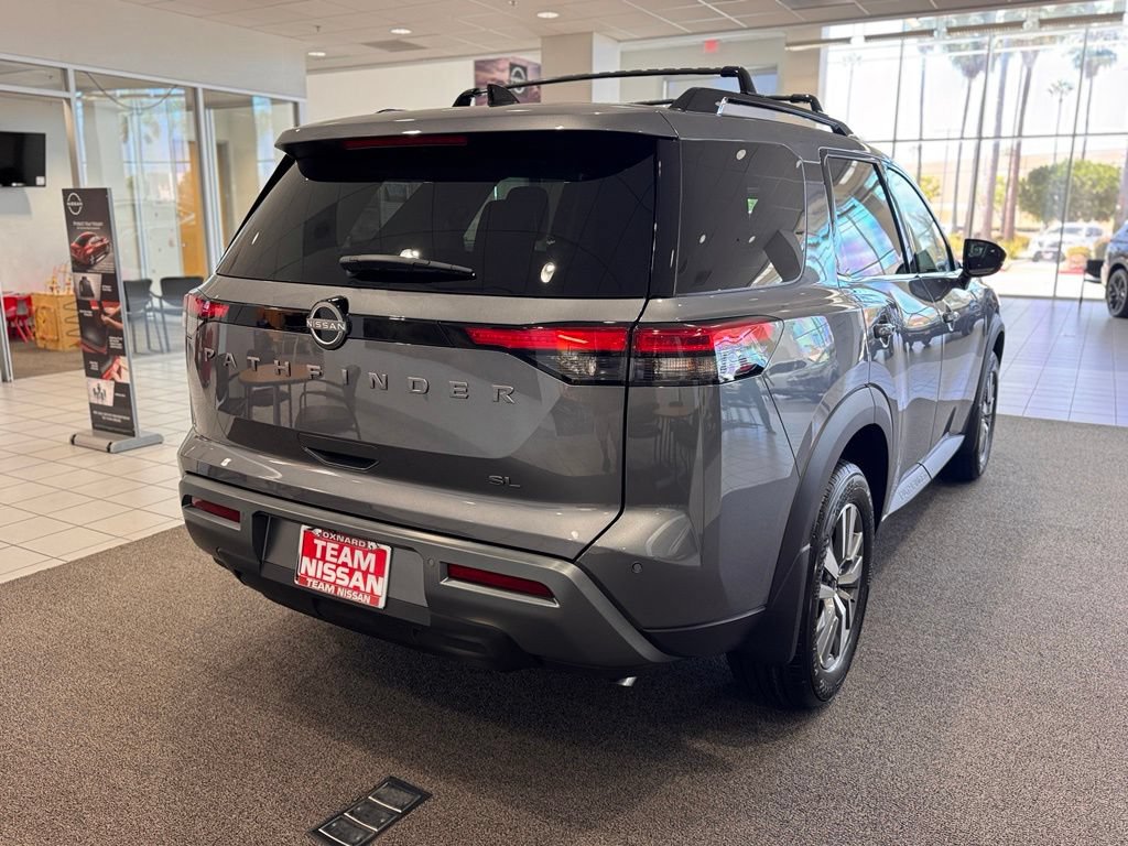 New 2026 Nissan Pathfinder SL FWD image 8