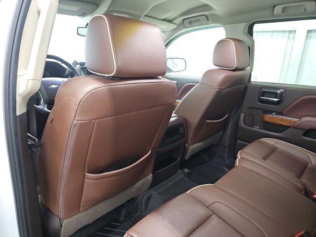 Used 2018 Chevrolet Silverado 1500 High Country image 17