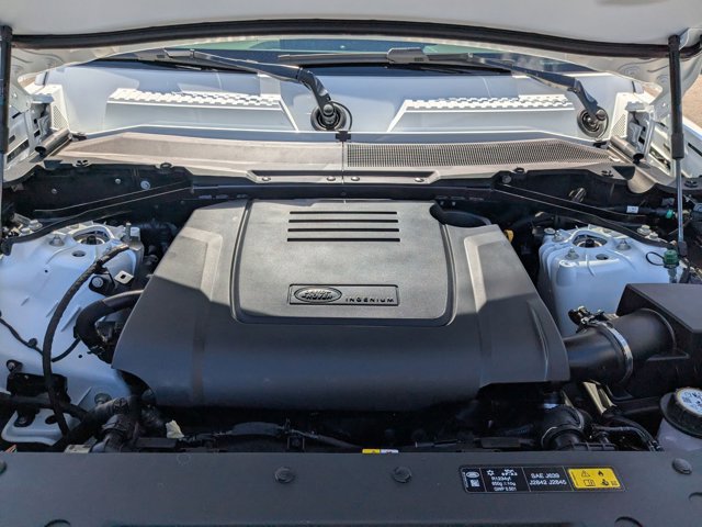 New 2026 Land Rover Defender 110 S image 18