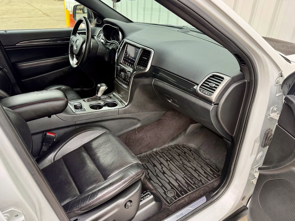 Used 2018 Jeep Grand Cherokee Trailhawk w/ Trailhawk Luxury Group AWD/4WD image 19